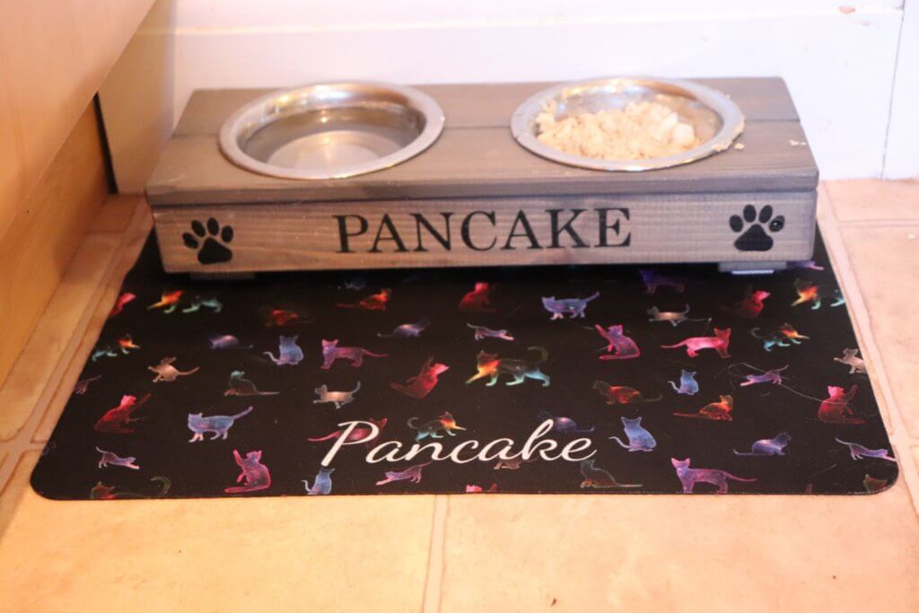 Personalized Pet Food Mat | Review