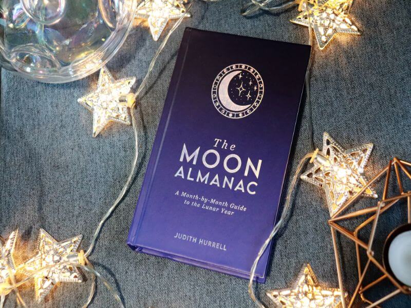 The Moon Almanac - Moon Guide to the Lunar Year