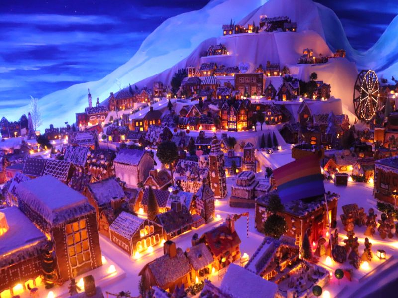 A Day Out at Pepperkakebyen - World's Largest Gingerbread Town