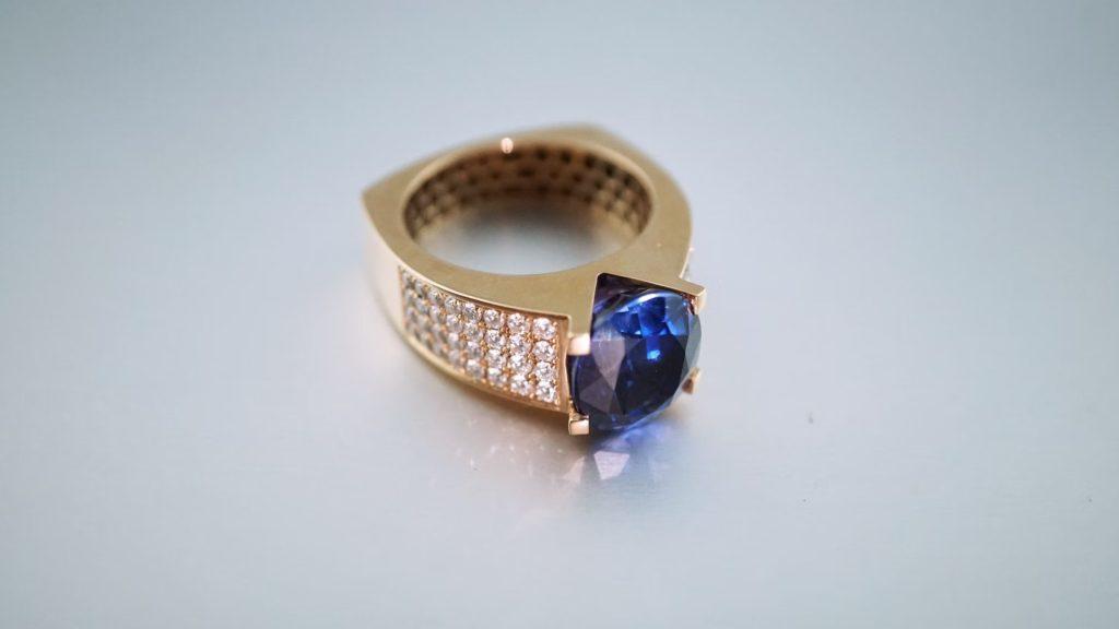 A Guide to Buying Gemstones for Your Wedding Ring Based on What They Symbolize