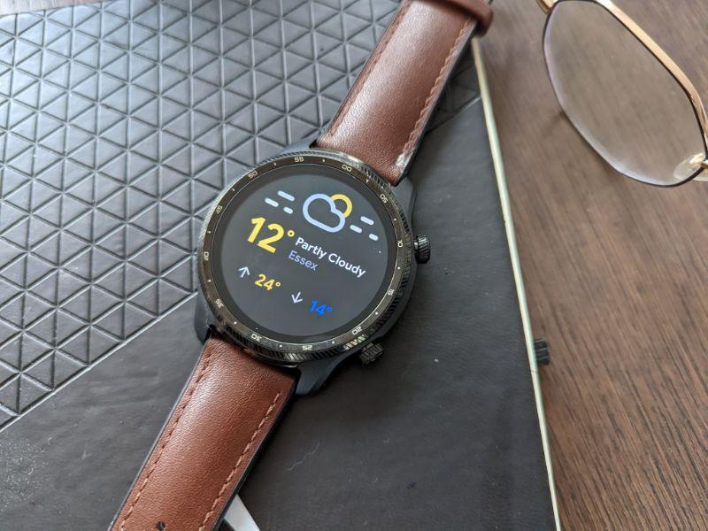TicWatch Pro 3 Ultra hands-on review: Amazing battery life