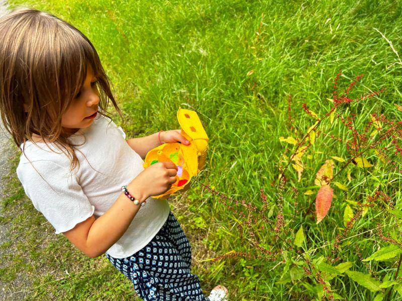 The Play Outside Guide - making nature play easy! ⋆ Take Them Outside