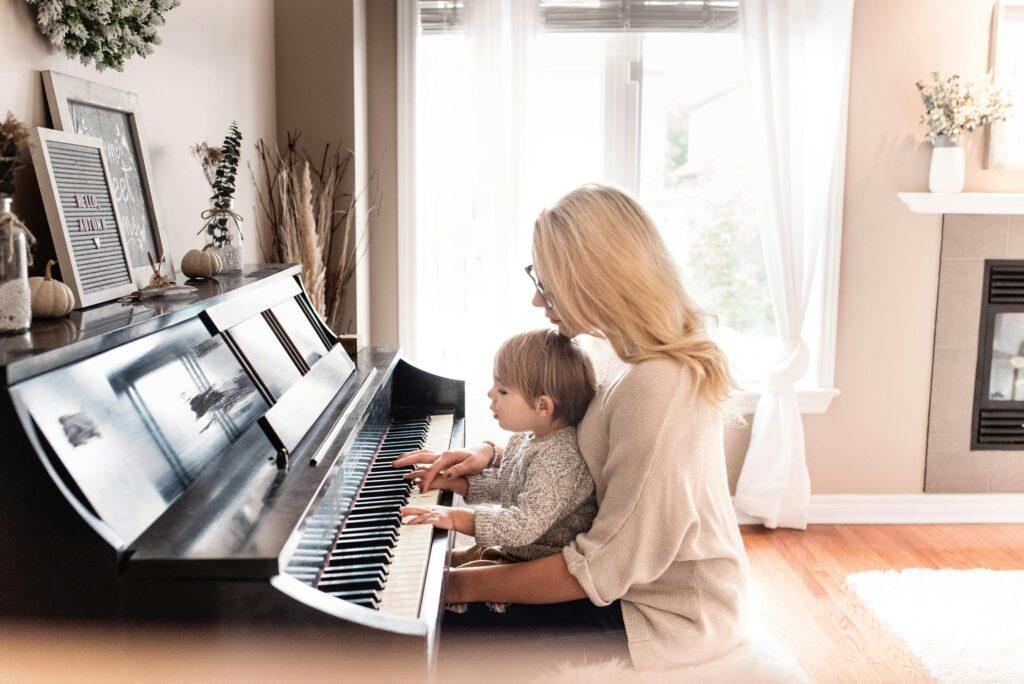 6 Tips for Choosing the Best Piano Teacher for Your Child
