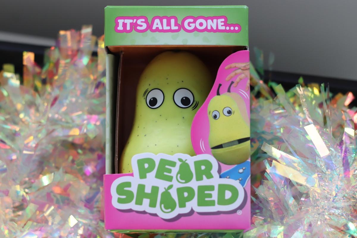 Pear Shaped Card Game