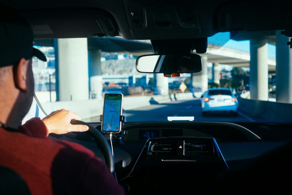 Topic: 5 Essential Emergency Tips for Families Using Rideshare Services