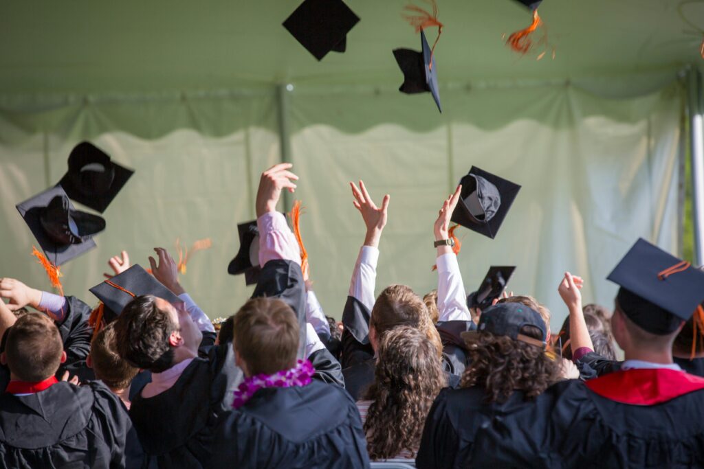 Meaningful Graduation Gifts for College Students