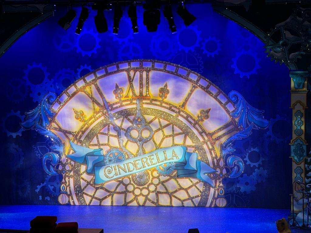 Watching Cinderella at The Queen’s Theatre Hornchurch