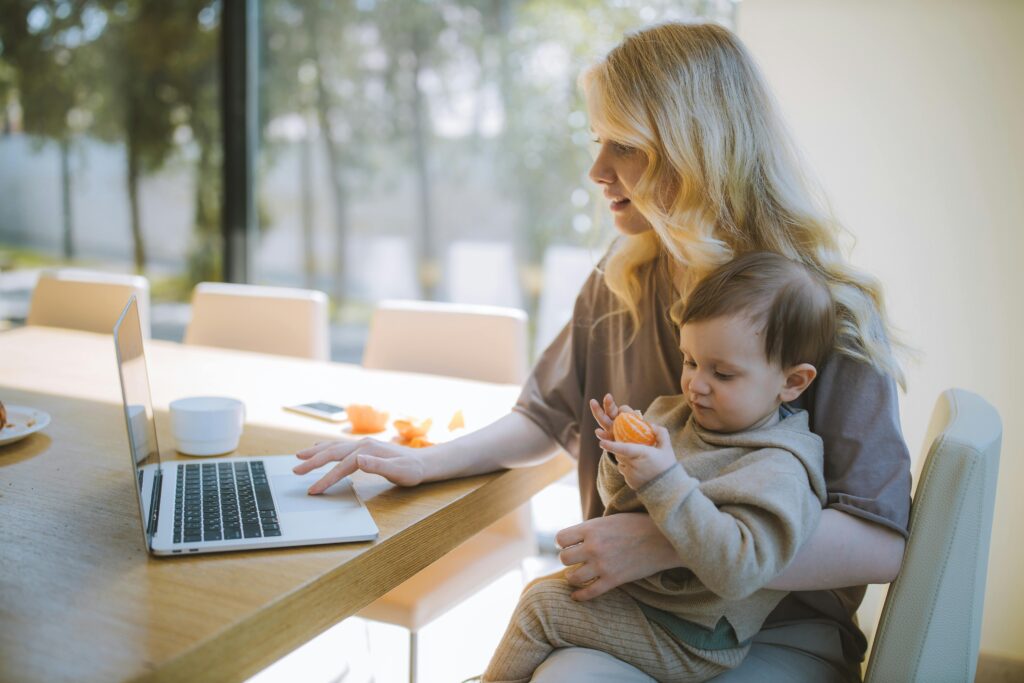 Turning Passion to Profit: TOP 7 Online Business Ideas for Stay-at-Home Moms