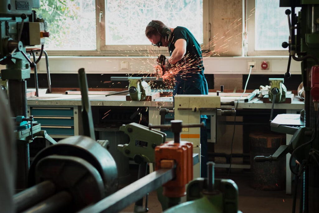 3 Things to Know Before Getting into Metalworking as a Hobby