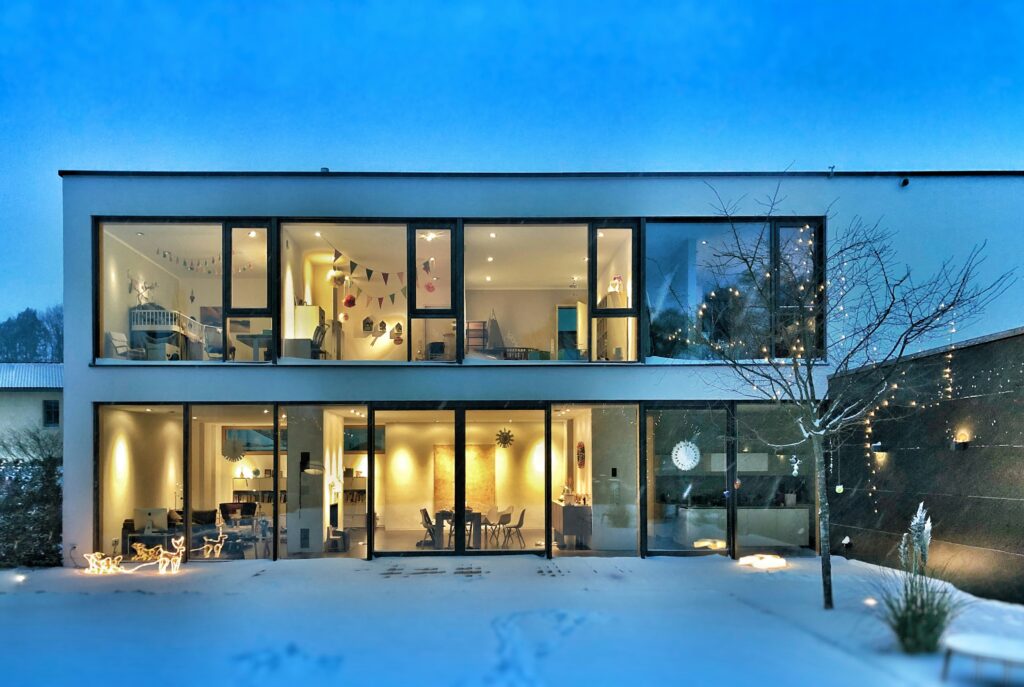 The Intersection of Technology and Interior Design: Smart Homes