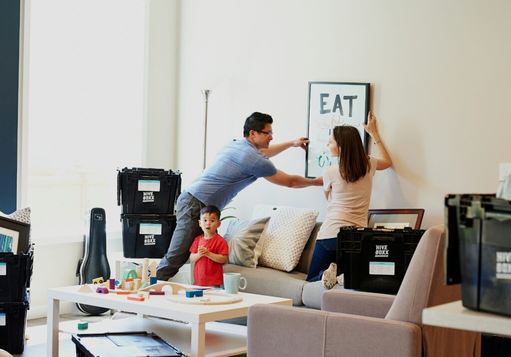 How Local Removal Companies Handle Last-Minute Relocations