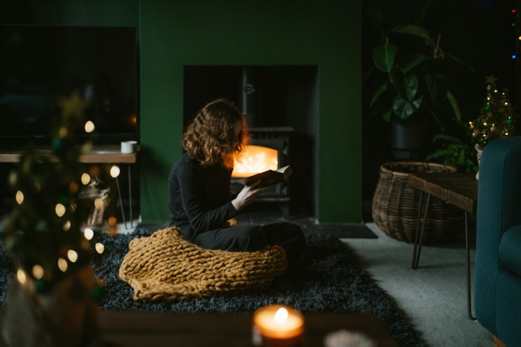 How You Can Have the Most Relaxing Evening at Home: Top Ideas