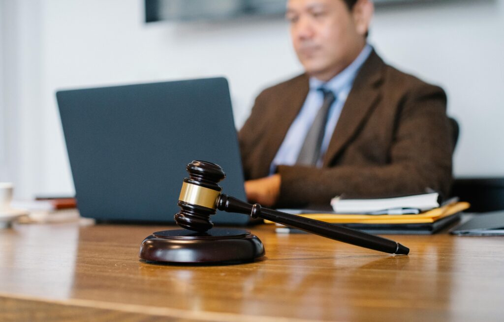 When You Need an Immigration Attorney and How They Can Help