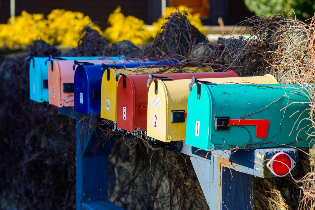 Choosing the Right Shipping Carrier for Your Online Business