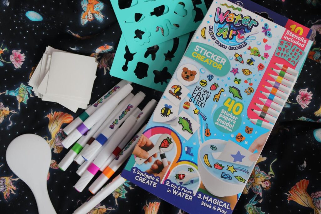 Water Art Magic Sticker Creation Kit - Scientific Fun
