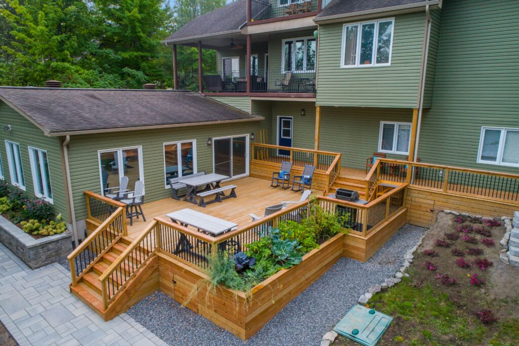 7 Things You Should Know Before Choosing Decking for Your Home