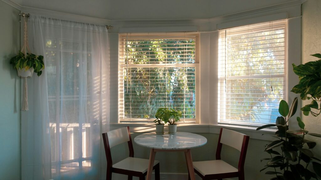 How UK Homeowners Can Benefit From Made-to-Measure Blinds