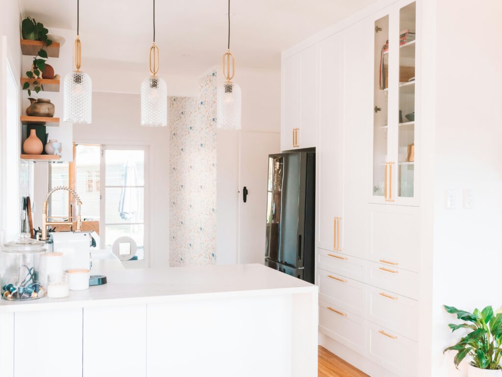 How to Choose the Perfect Stone Benchtop to Match Your Cabinetry