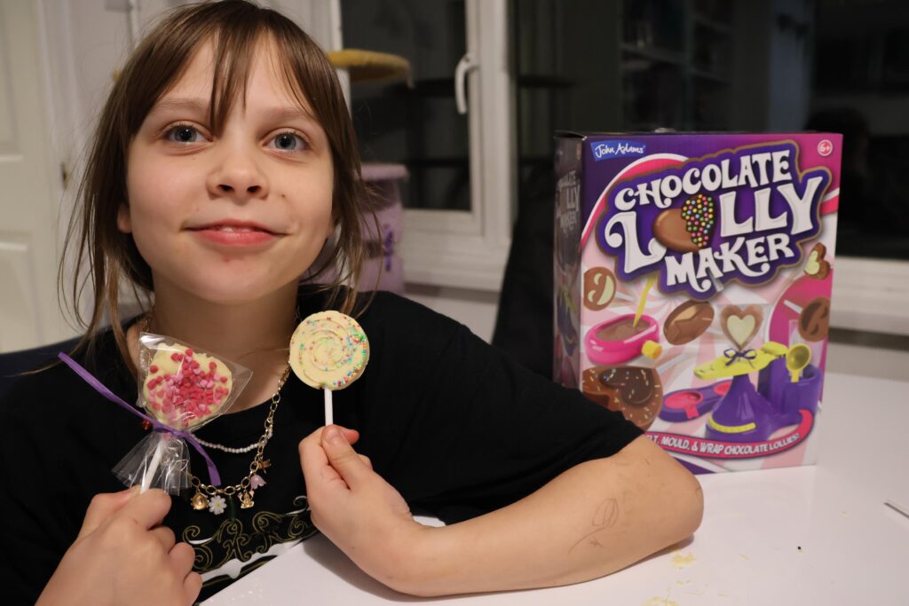 Chocolate Lolly Maker - Cute Candy Maker