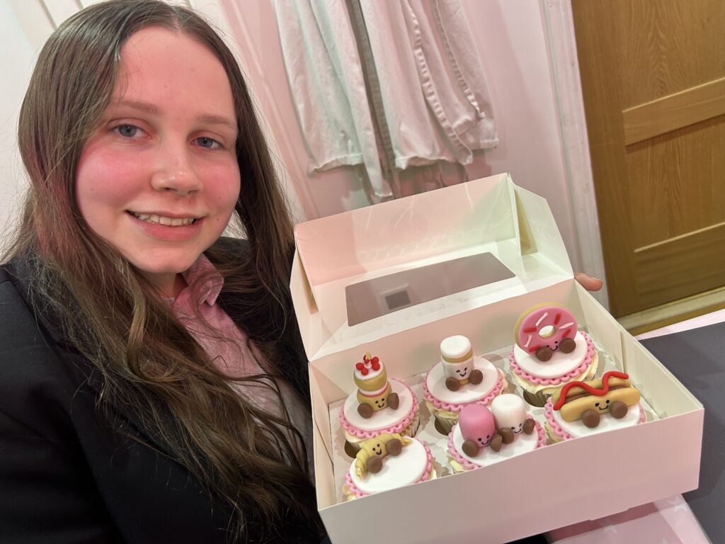 Funky Foods Cupcake Class with Sweet Designs by Jennie