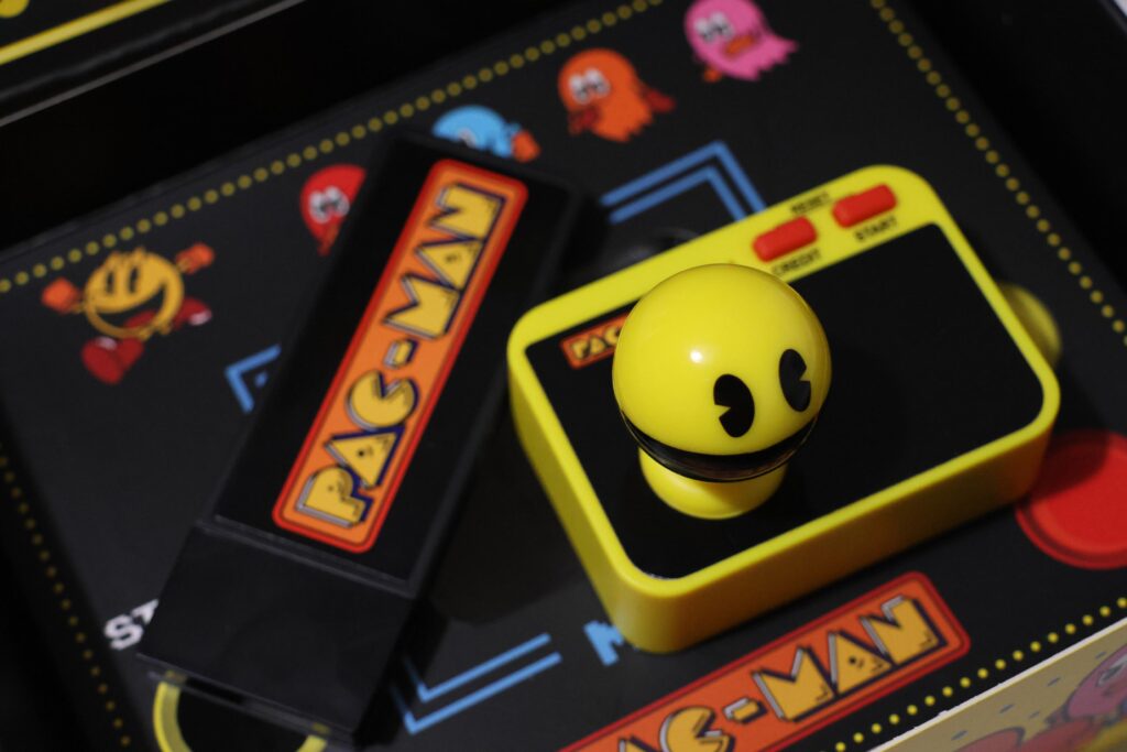 Pac Man Plug and Play - Little Retro Game