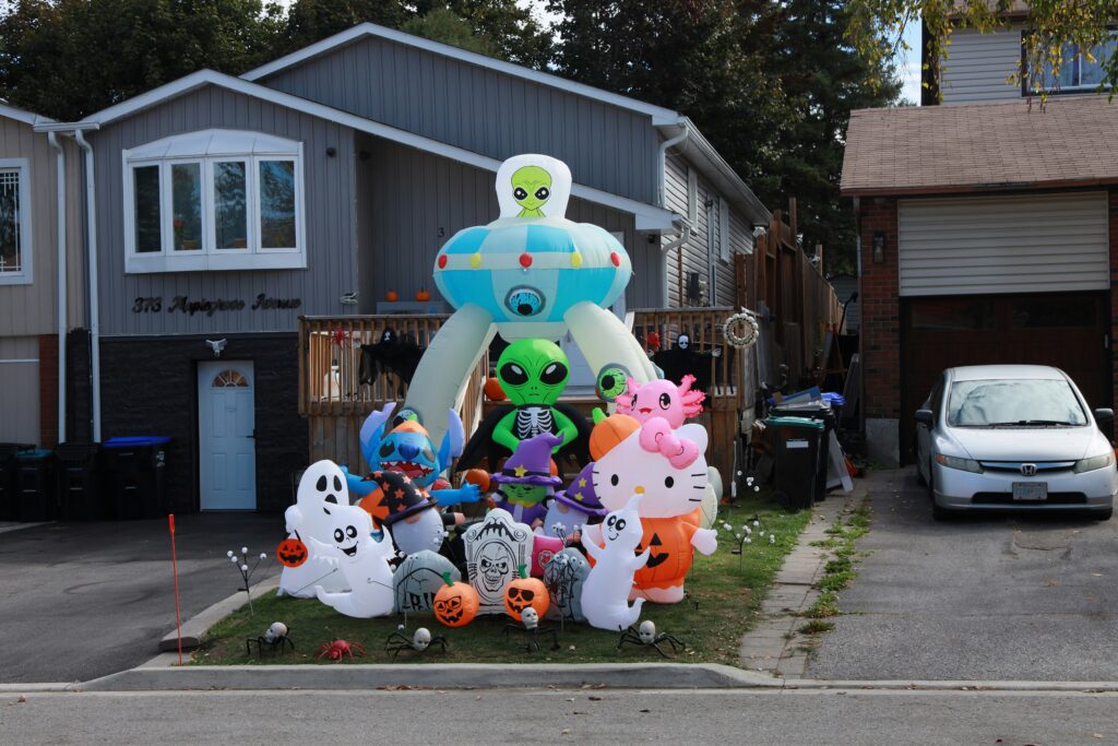 How Giant Custom Inflatables Are Made: Materials, Printing and Structural Engineering Explained