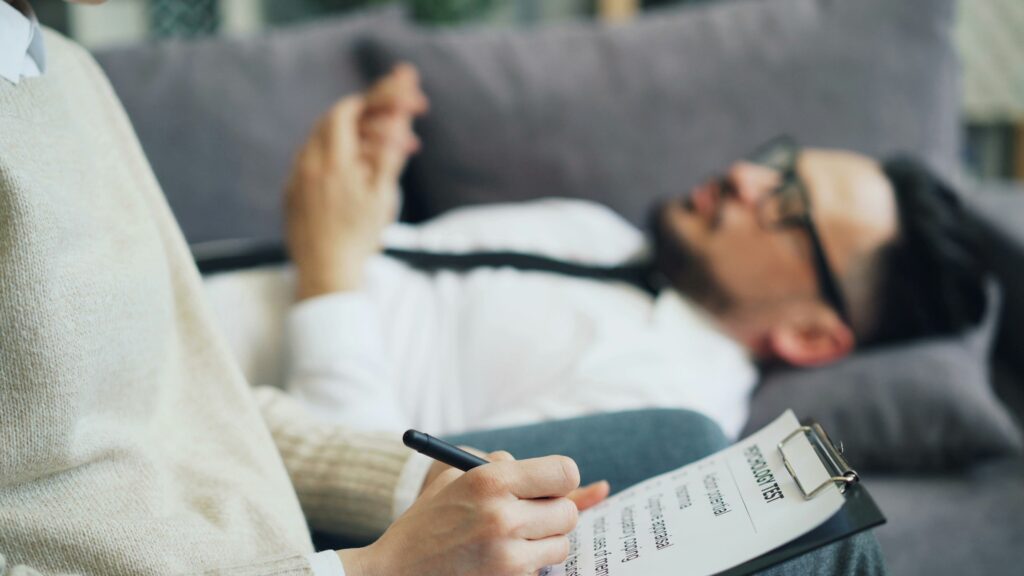 5 Best Psychiatry Services in LA for Working Professionals With Burnout