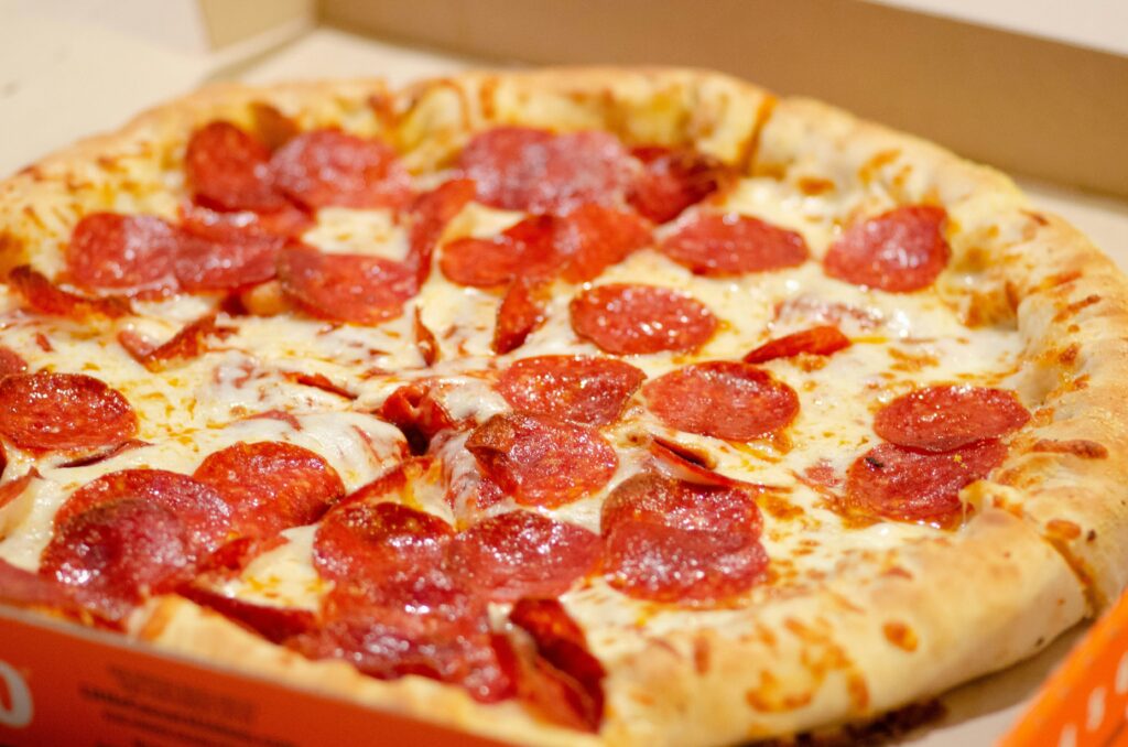 7 Best Pizza Places in Manhattan, NYC for Late-Night New York-Style Slices (2026)
